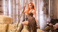 Becky Lynch (Farm 5)